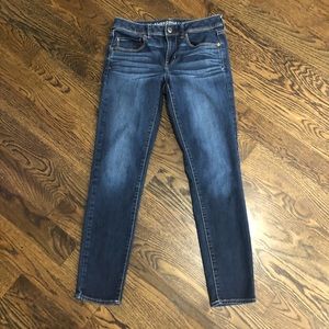 American Eagle super skinny size 6